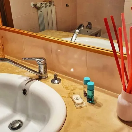 La Rondine Apartment Volterra