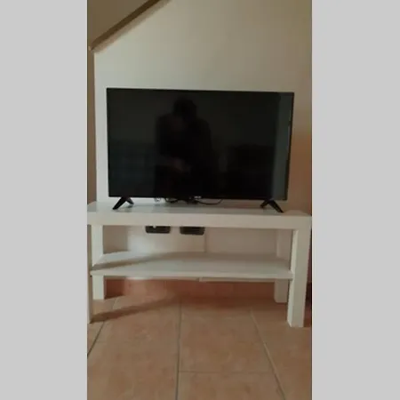 Apartment La Rondine Volterra