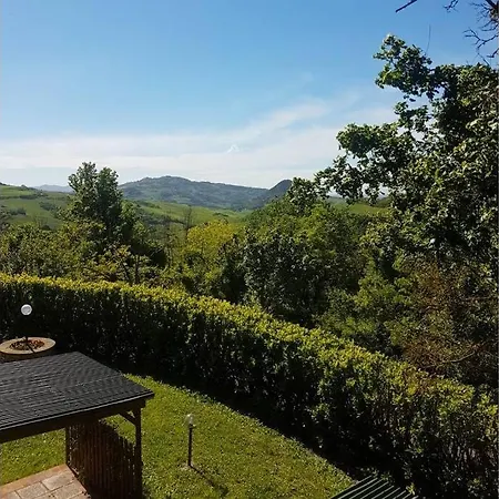 La Rondine Apartment *